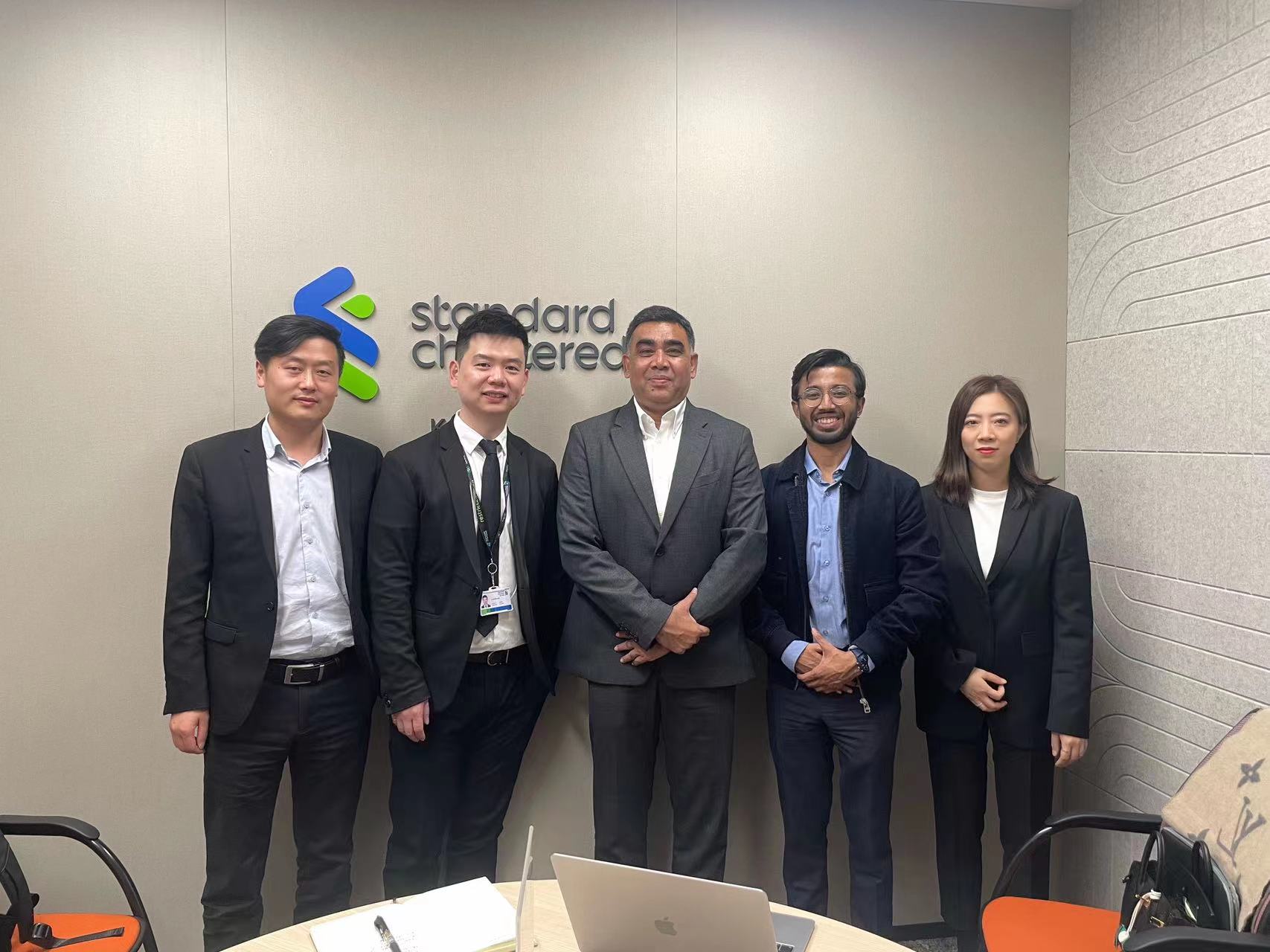 MAY ITSL has a signed an agreement with SCB China at their Shanghai office to explore trade opportunities in Bangladesh.
